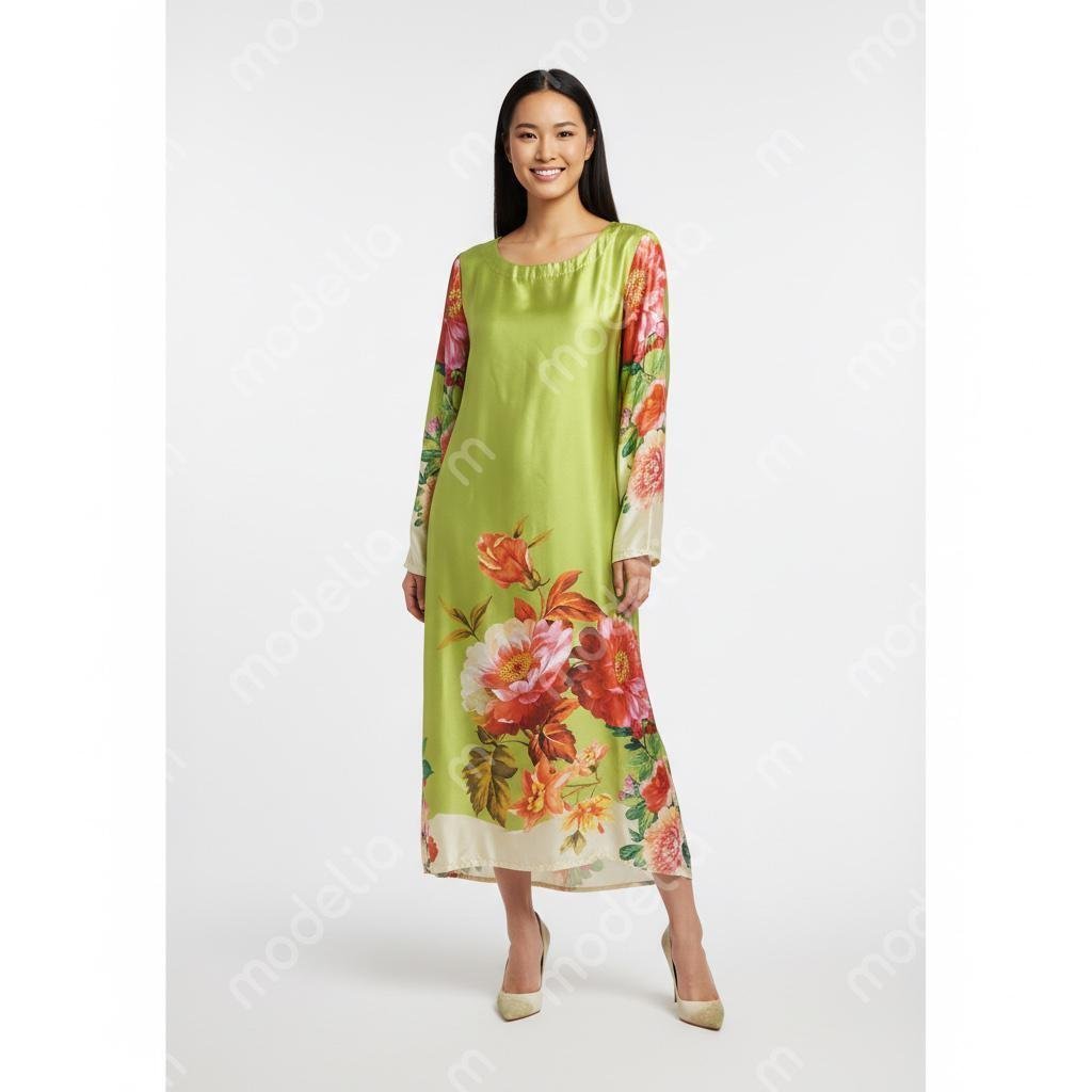 39f0ad58-d5f6-4821-af6c-962a734f0cc4.jpeg Flowy Floral - Image 1